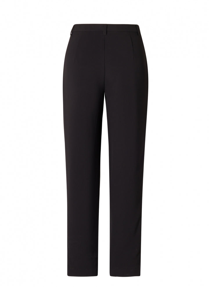 zwarte broek met steekzakken - yesta - A004161 - grote maten - dameskleding - kledingwinkel - herent - leuven