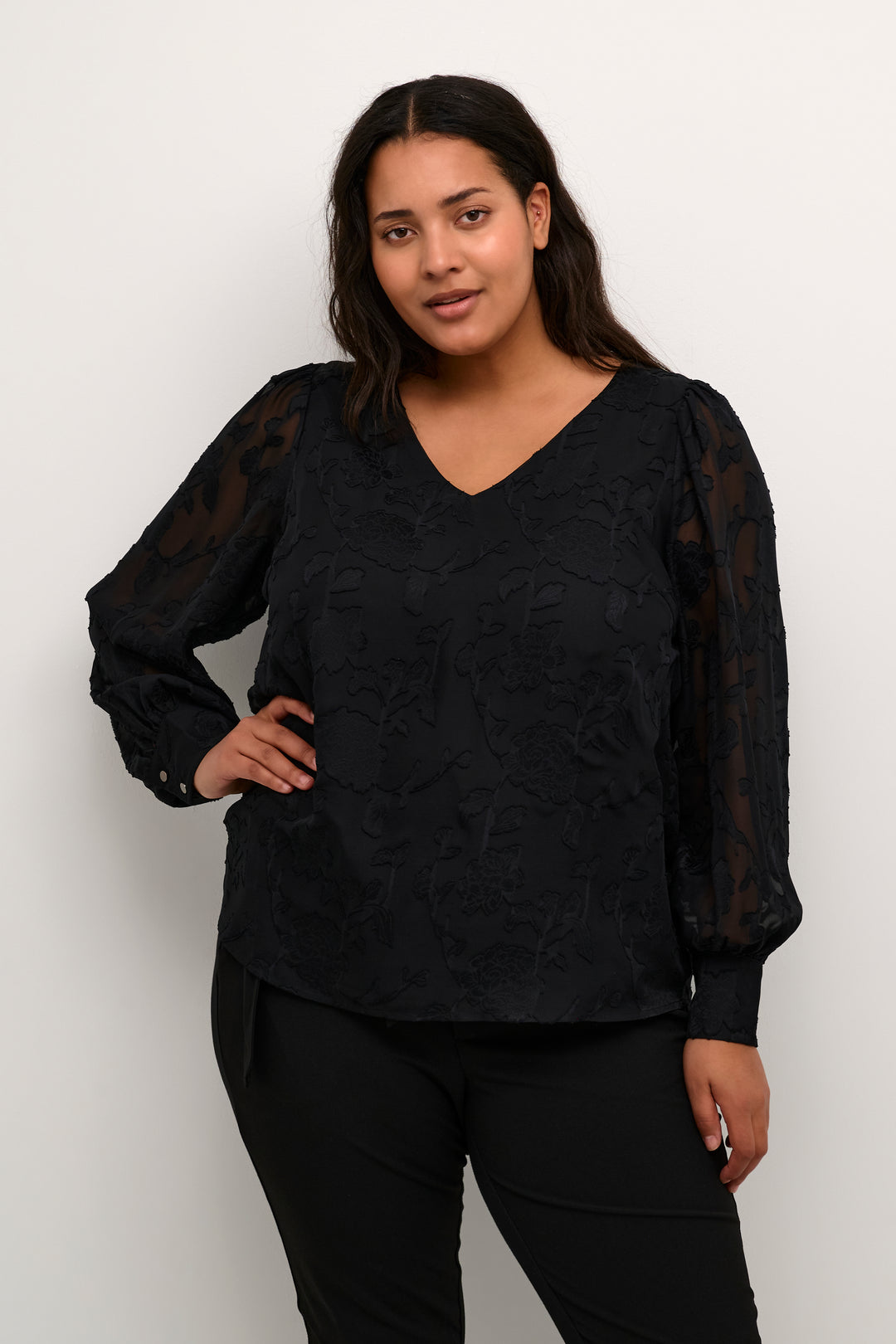 zwarte blouse met fijne kant