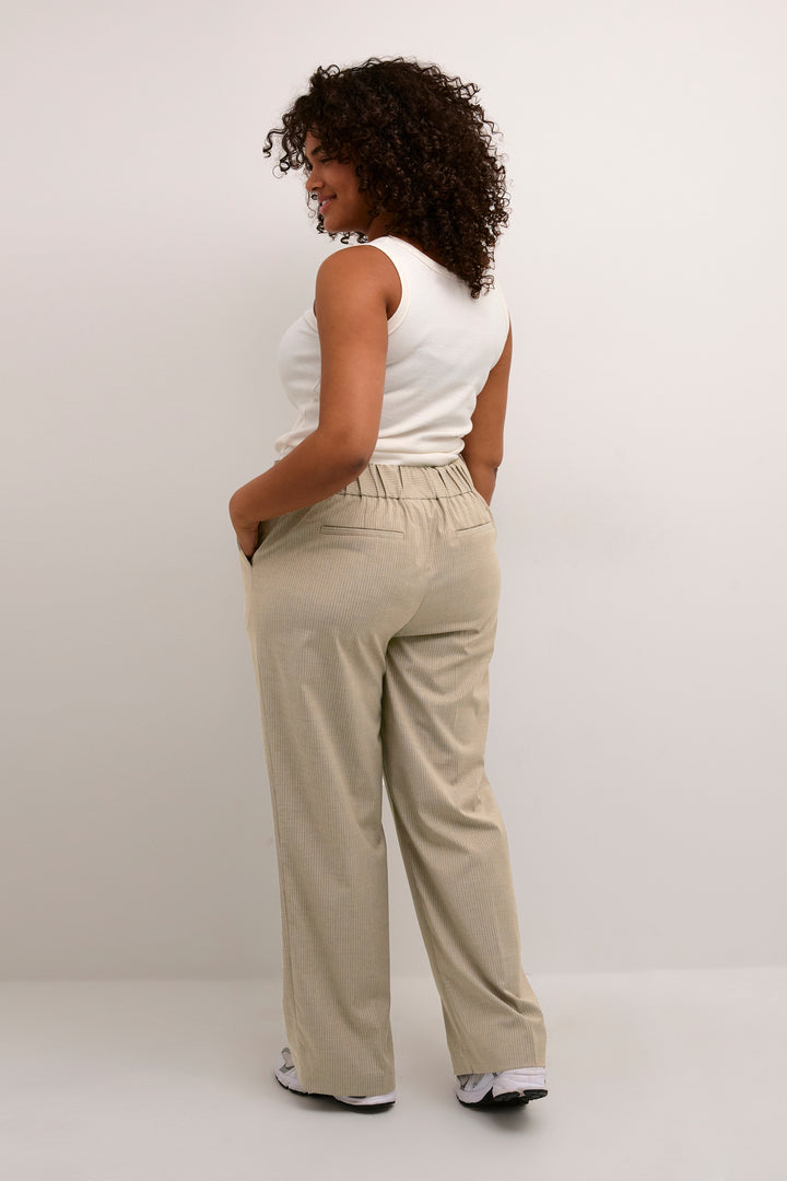 broek met fijne krijtstreep - kaffe curve - - grote maten - dameskleding - kledingwinkel - herent - leuven