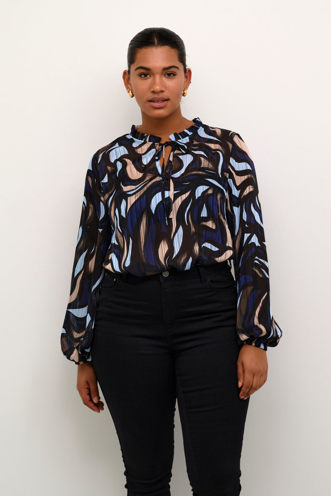 blouse met blauwe print