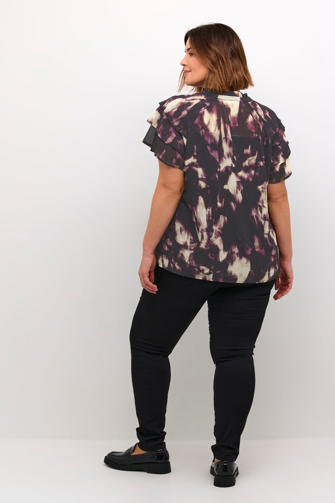 blouse met mooie paarse print