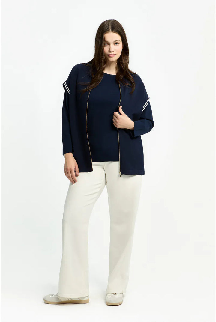 Marineblauw gilet met sportdetail