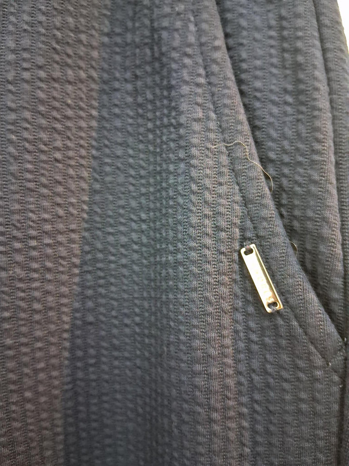 Broek in structuur stof