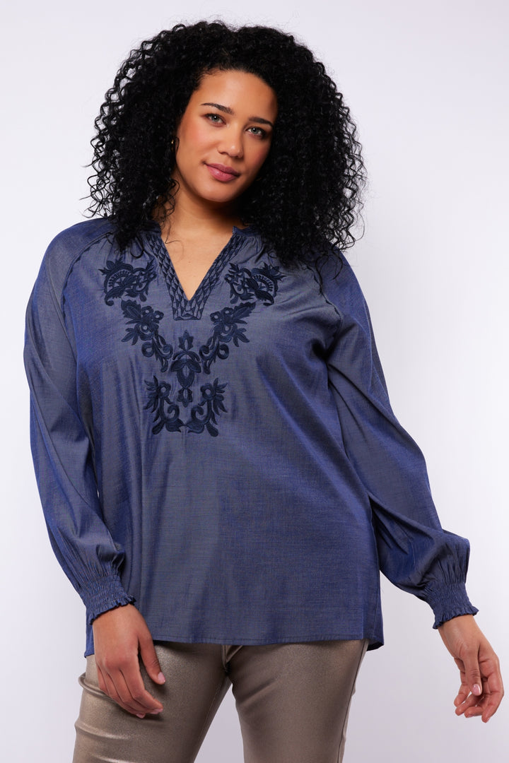 Jeansblauwe Blouse Met Borduursel