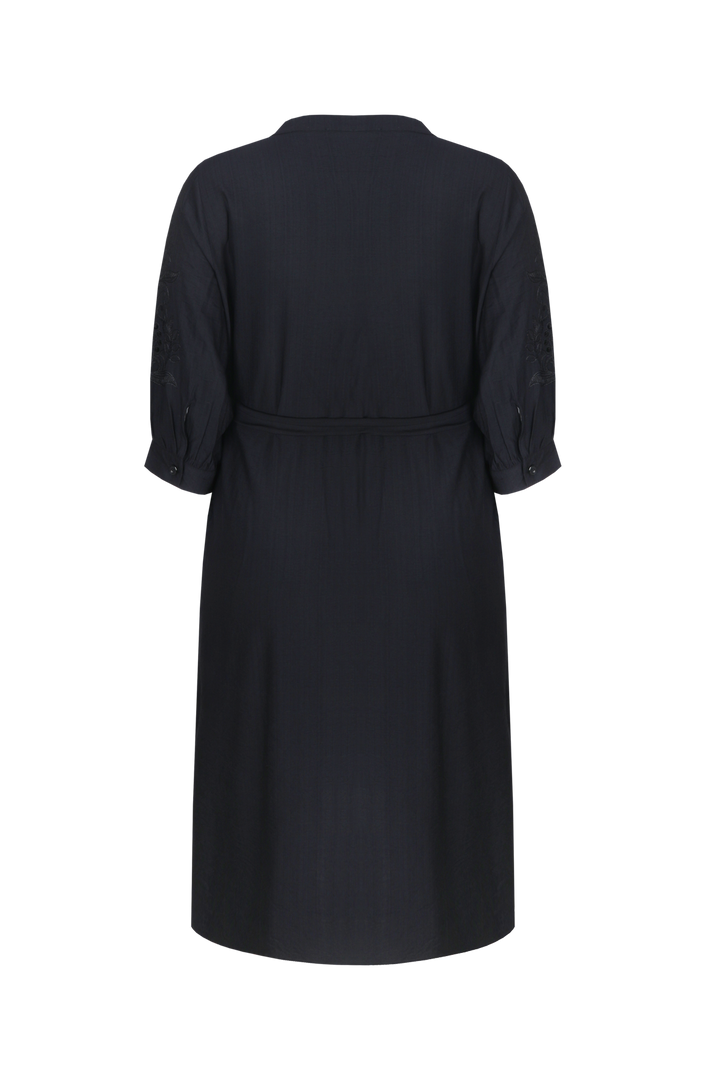 Zwarte Jurk Met Ceintuur