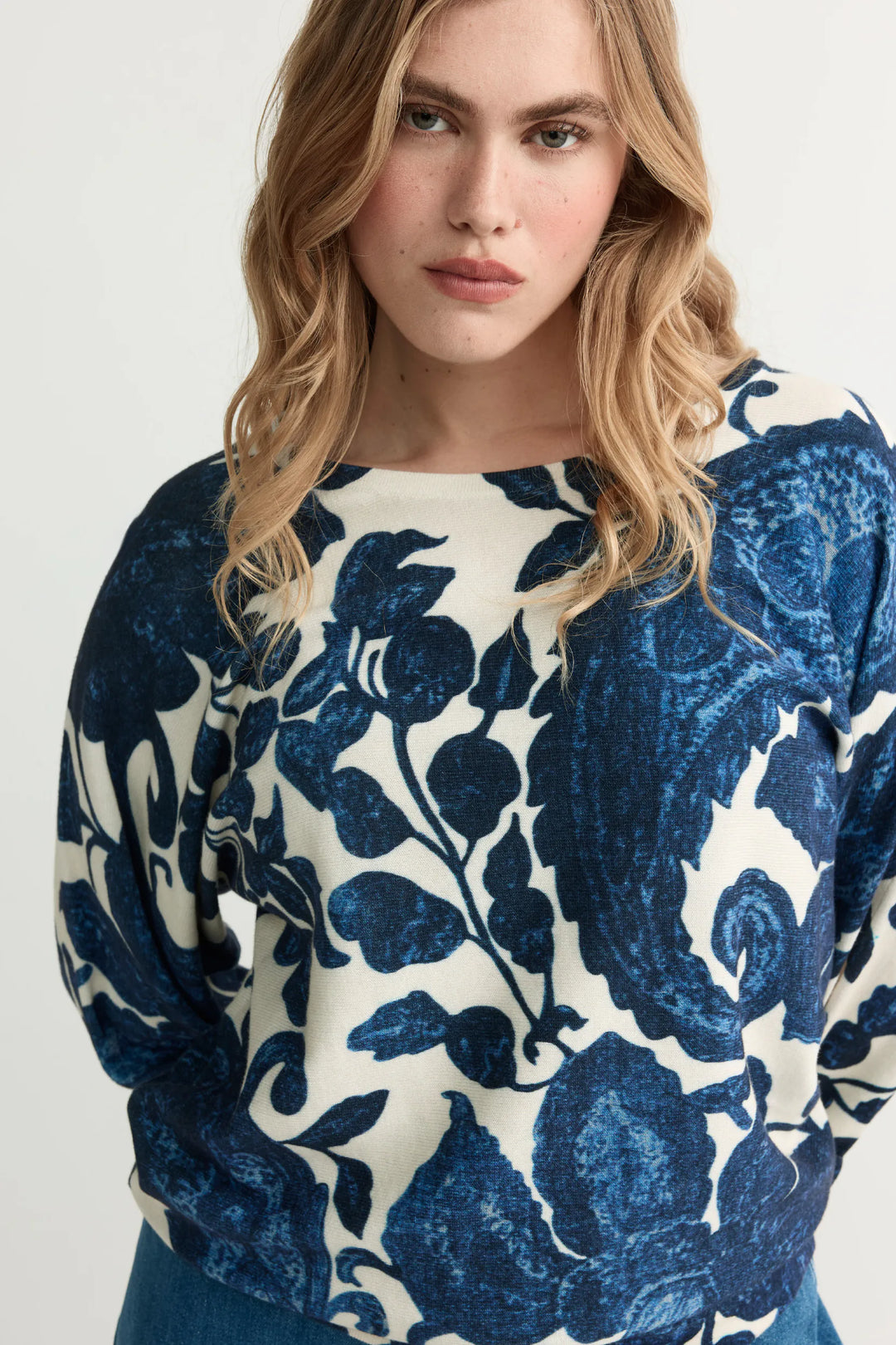 Trui met Paisley Motief