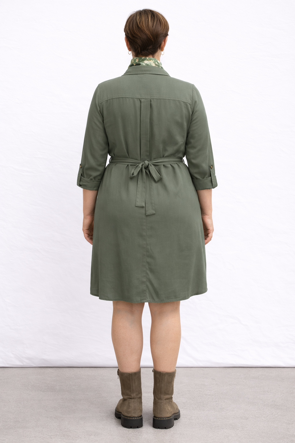 Doorknoopjurk Met Ceintuur