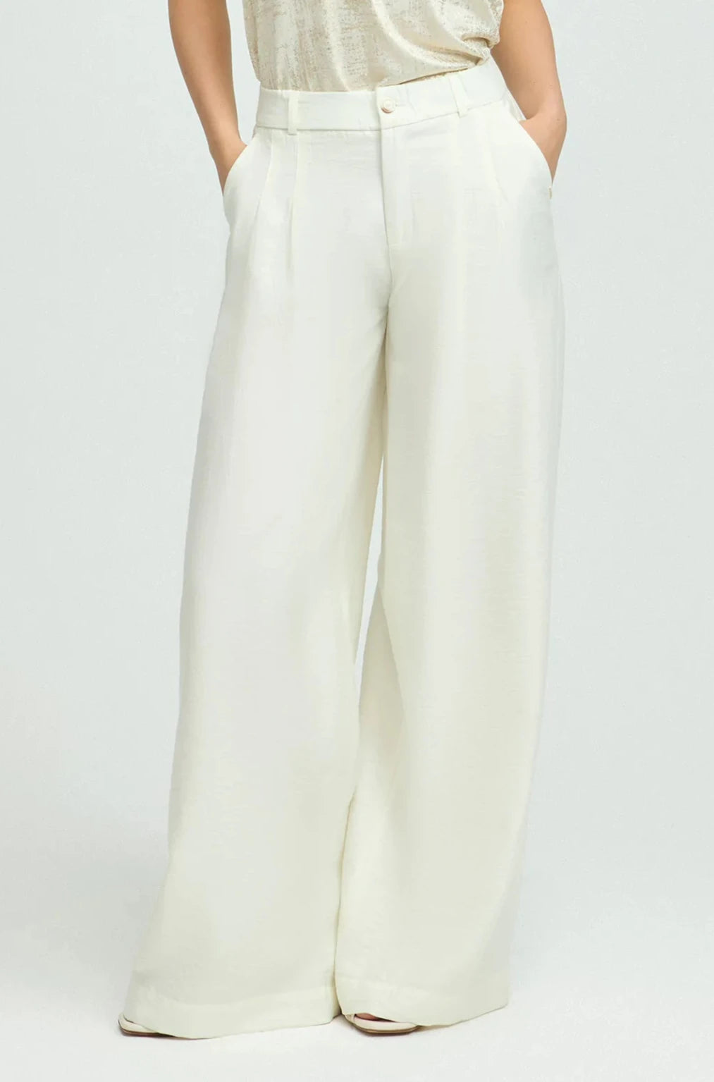 Ecru Bandplooibroek Met Wijde Pijpen