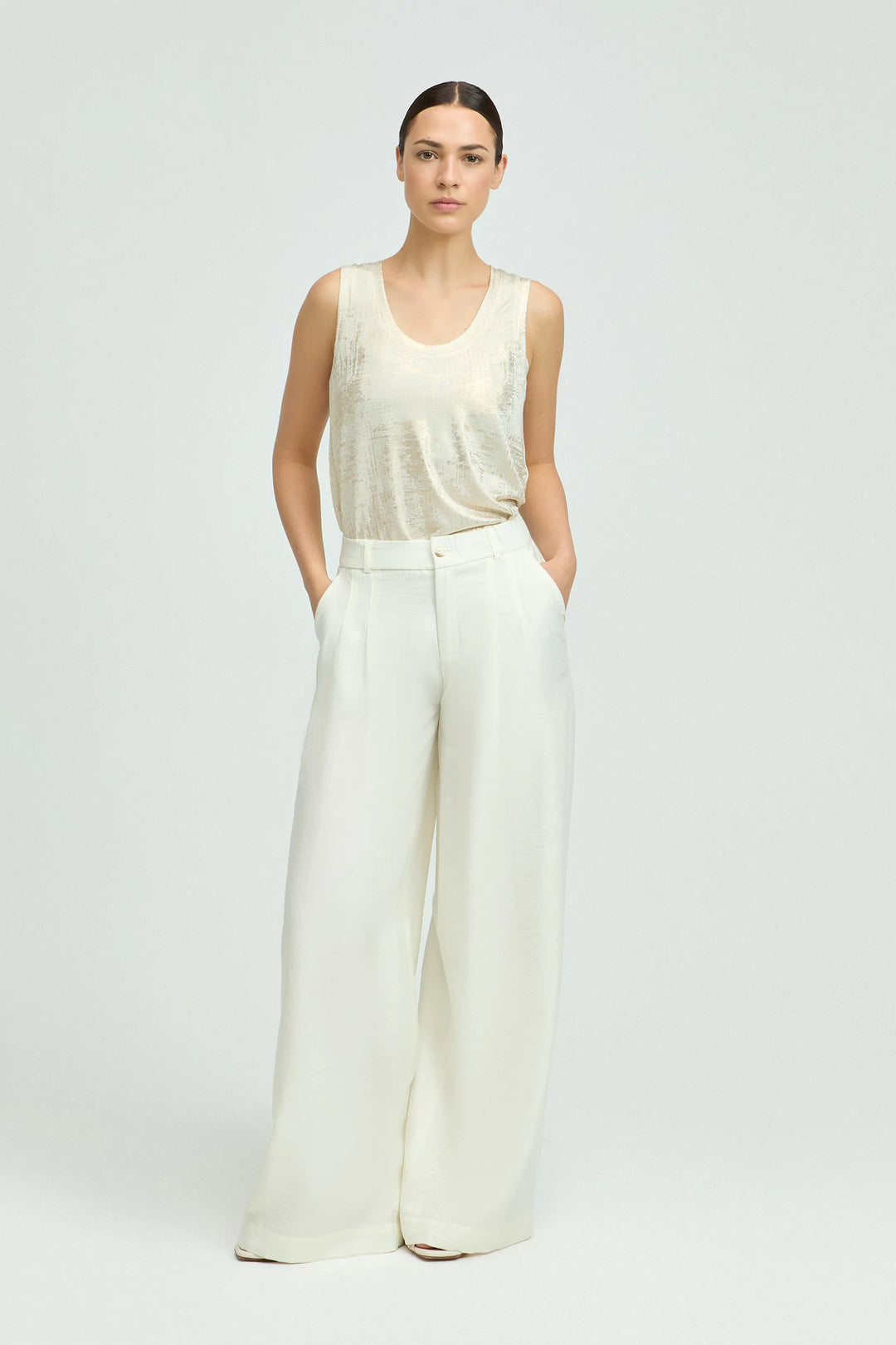 Ecru Bandplooibroek Met Wijde Pijpen