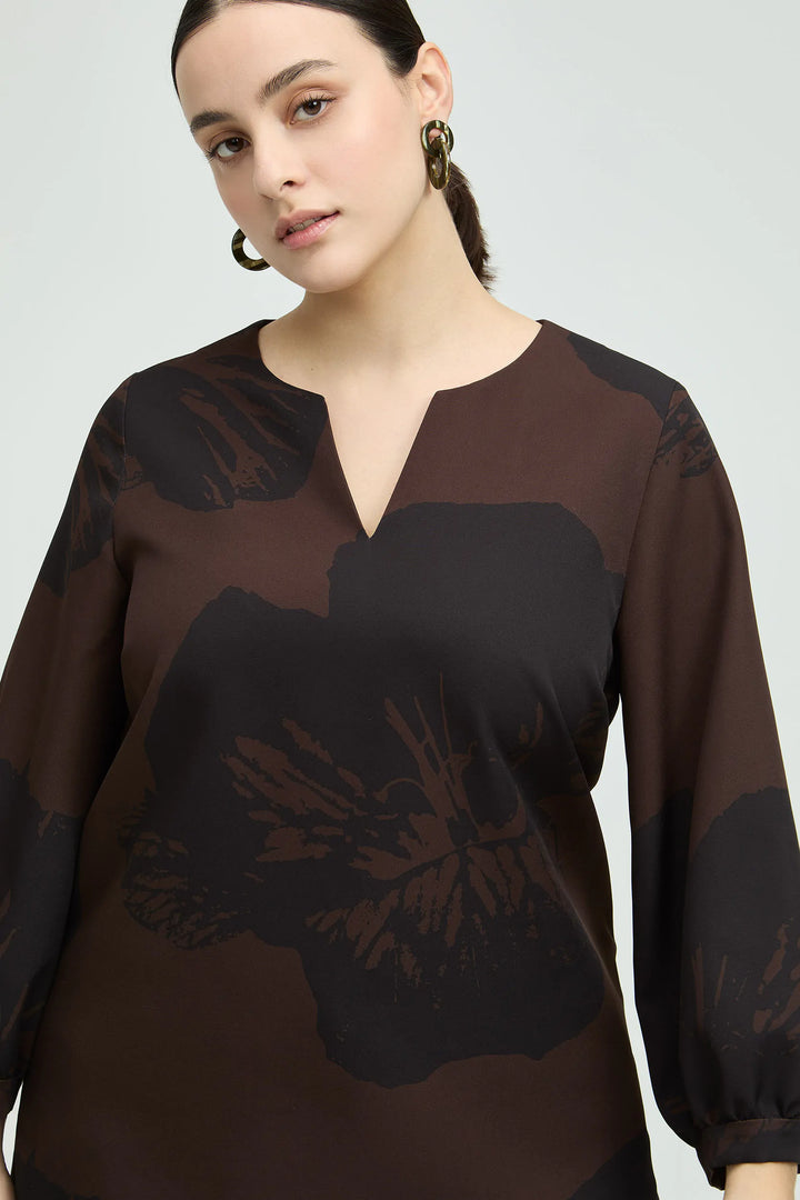 Blouse with pop-art floral motif