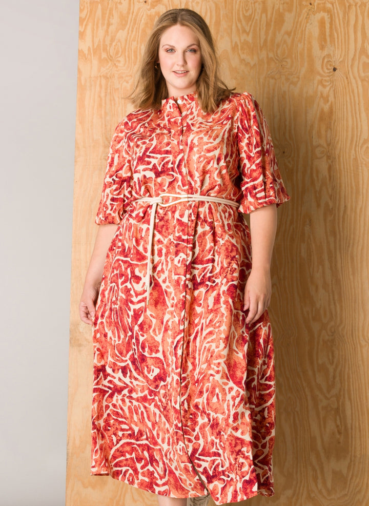 Doorknoopjurk Met Print En Ceintuur