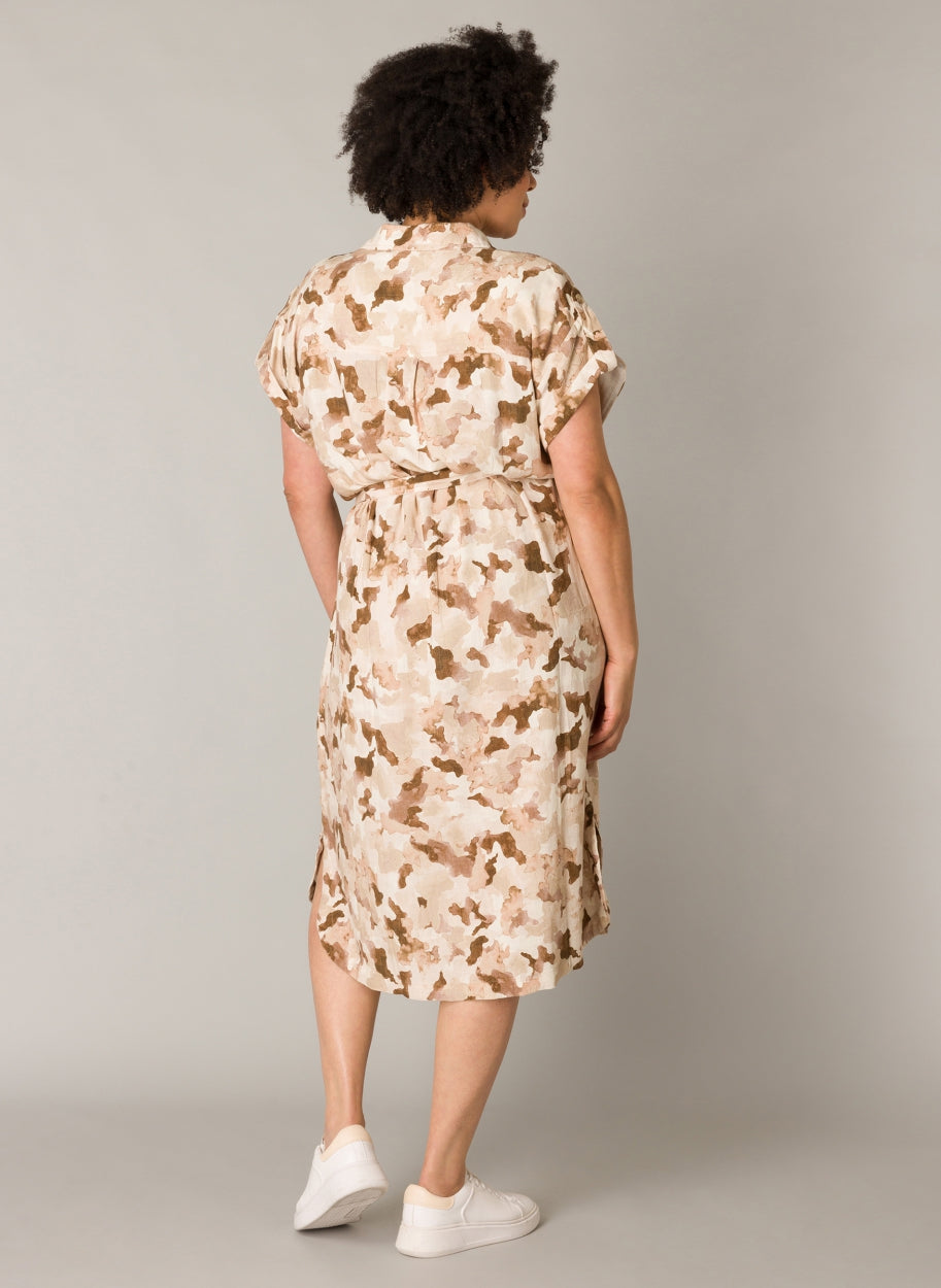 Zomerse Doorknoopjurk Met Camouflageprint