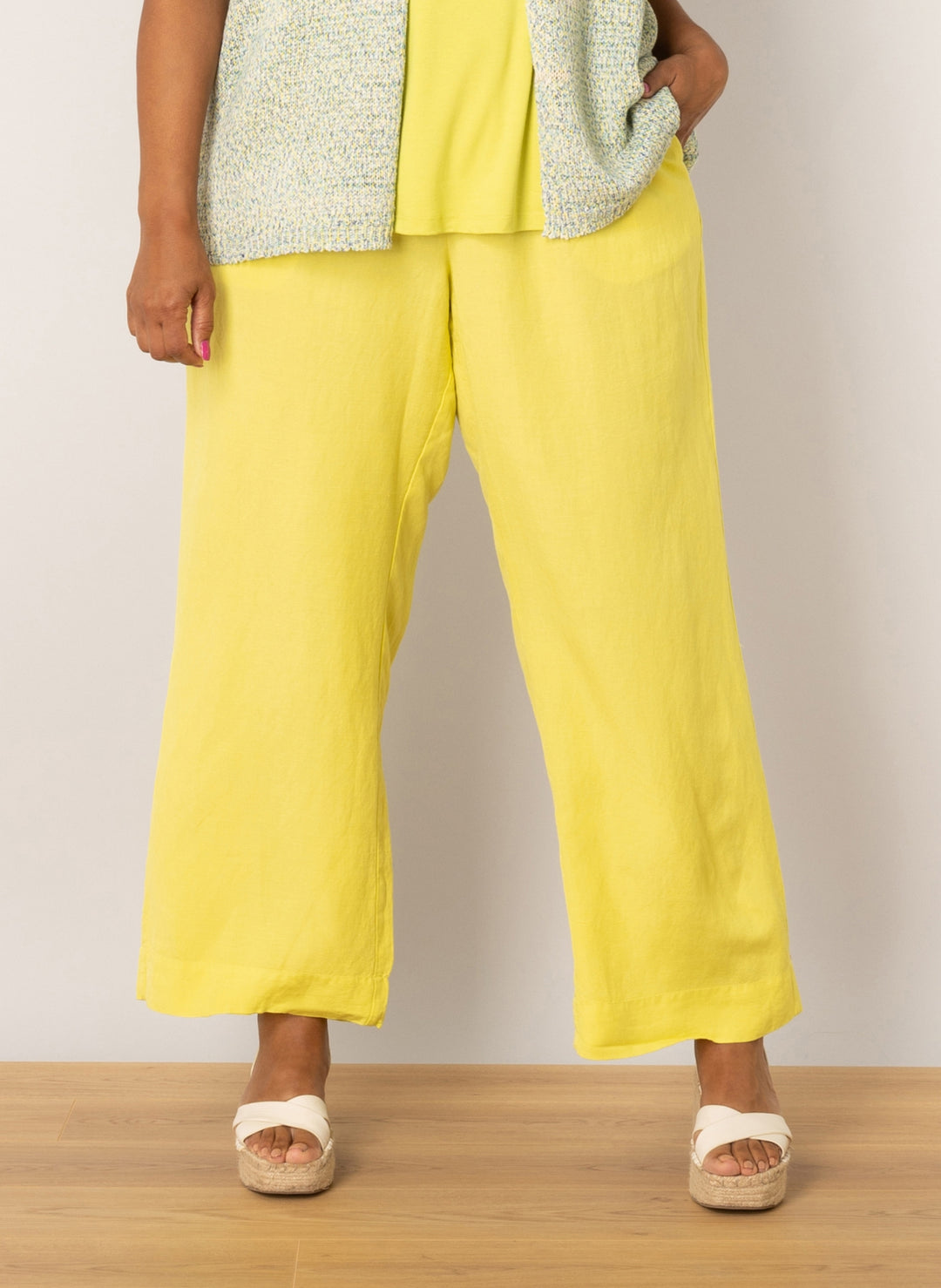 Gele Linnen Broek Met Koordsluiting