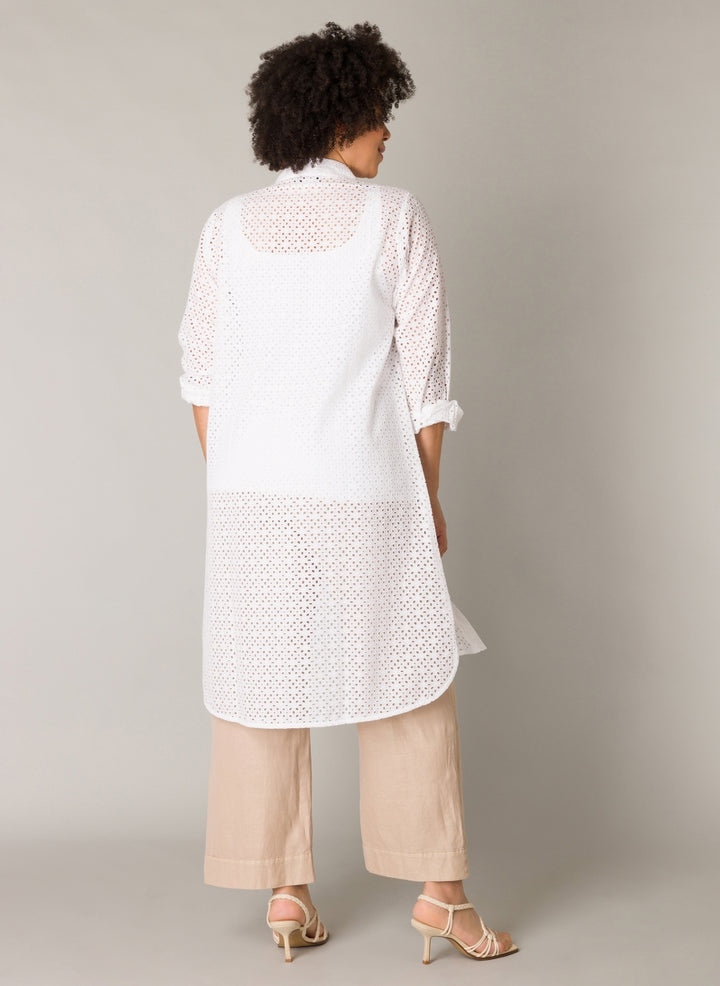 Doorknoop Tuniek Met Borduurgaten