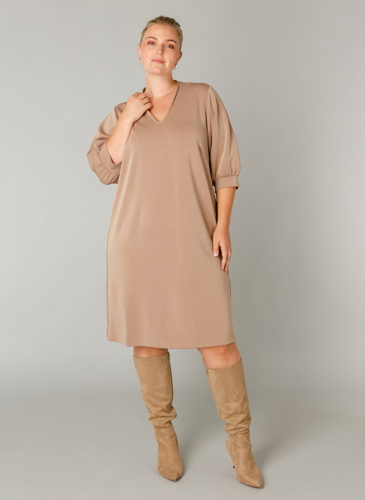 Beige Sweatdress Met V-hals