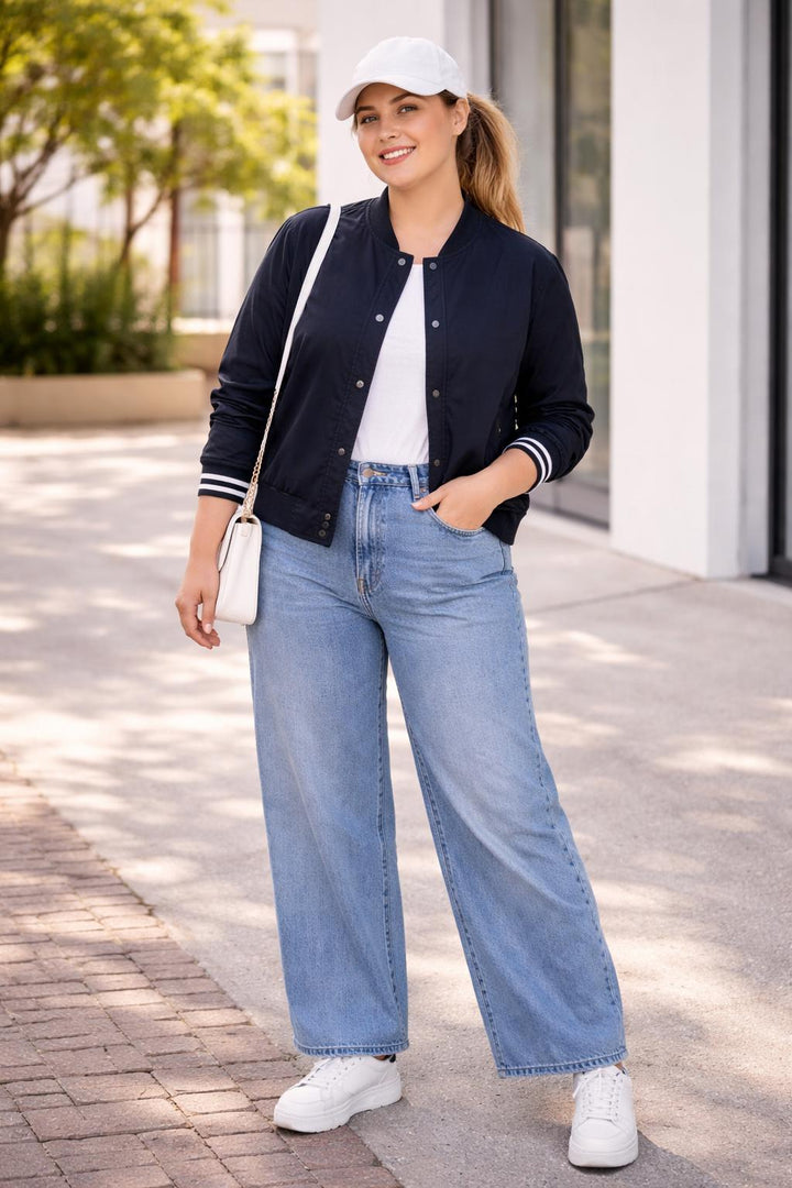 Donkerblauw bombervest met knopen