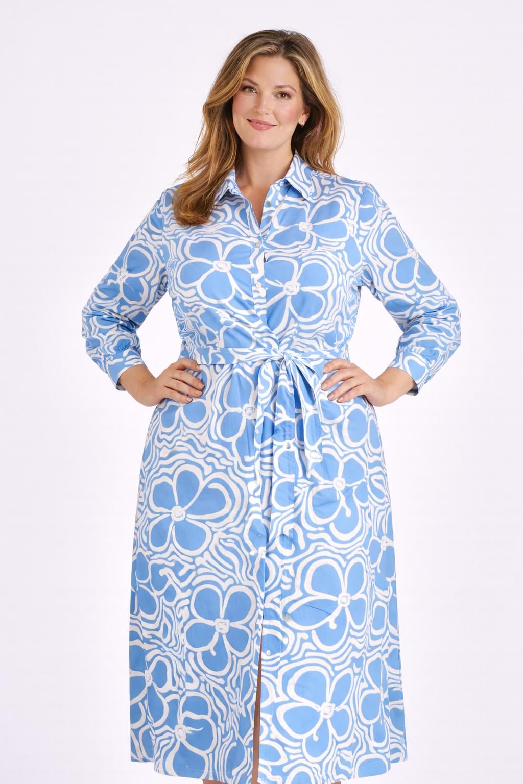 Blauw-witte maxi doorknoopjurk