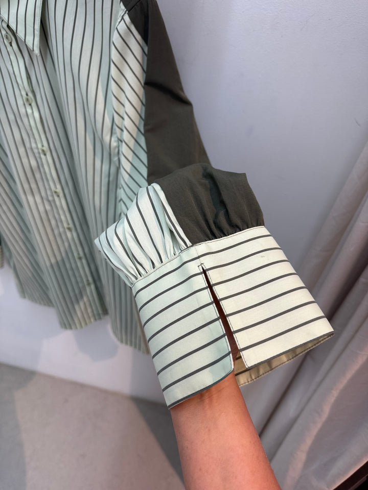 Blouse Met Strepen En Contrasterende Rug