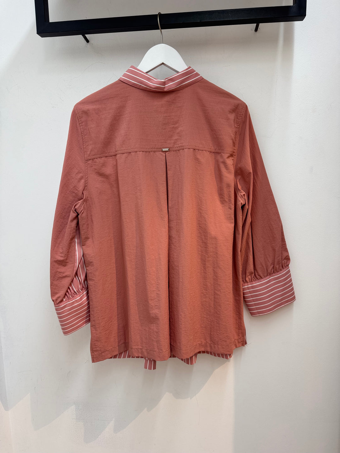 Blouse Met Strepen En Contrasterende Rug