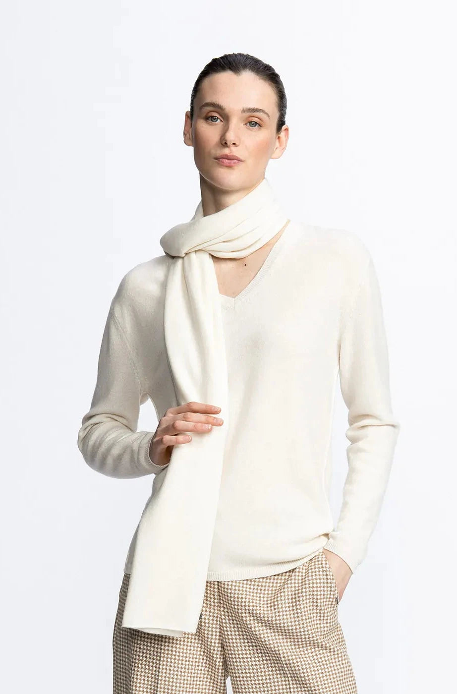 Ecru Elegante Kasjmier Trui Met Chic Detail