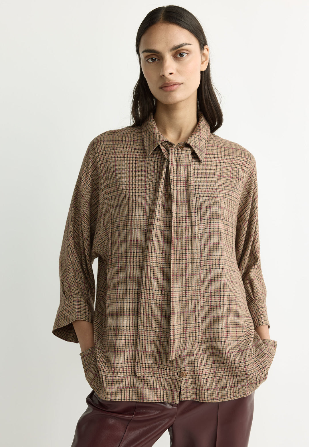 Blouse in spiced camel