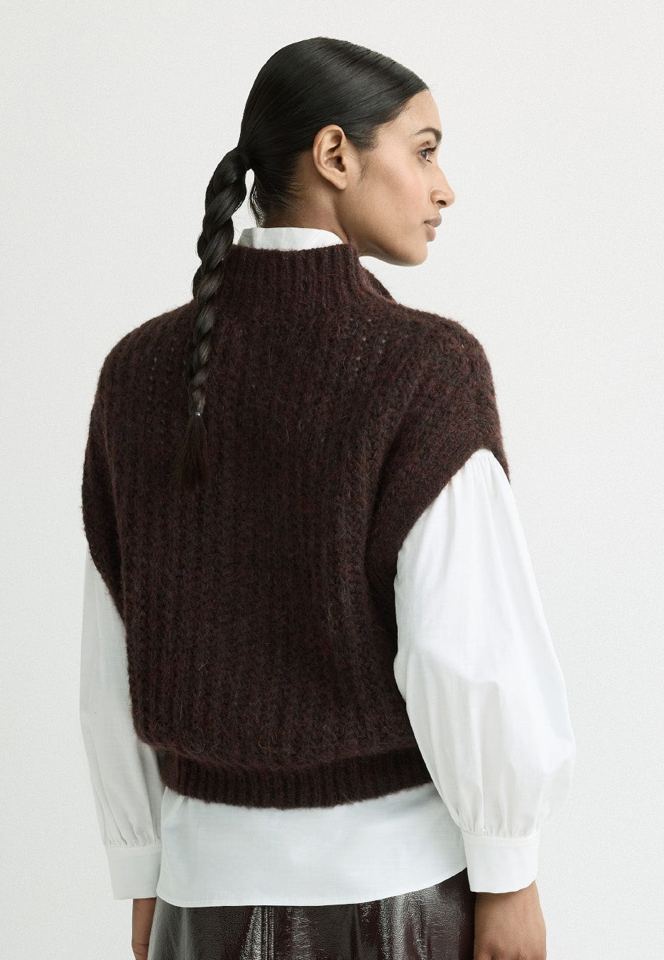 Bruine Cardigan in Alpacawol met Opstaand Kraagje