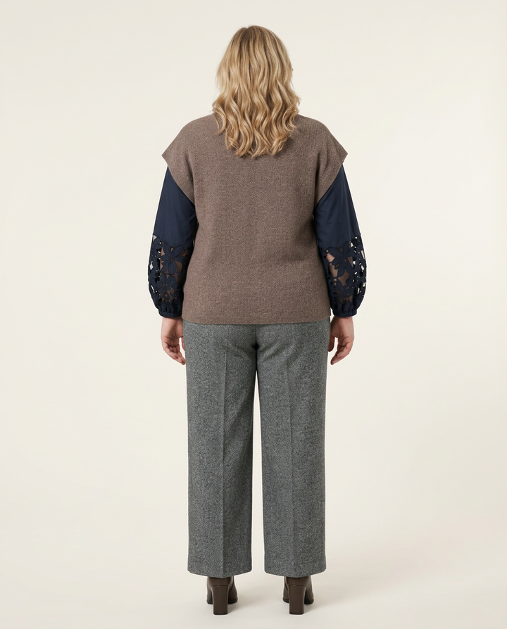 Soft Clay Mouwloze Cardigan