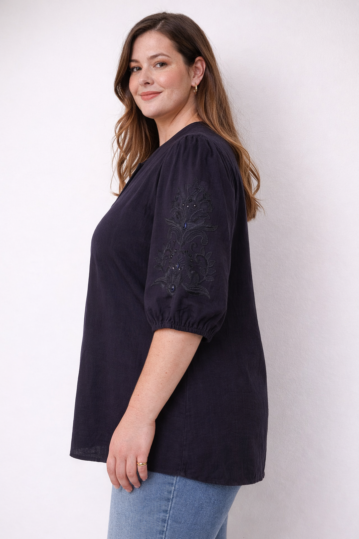 Zwarte Blouse Met Borduursel