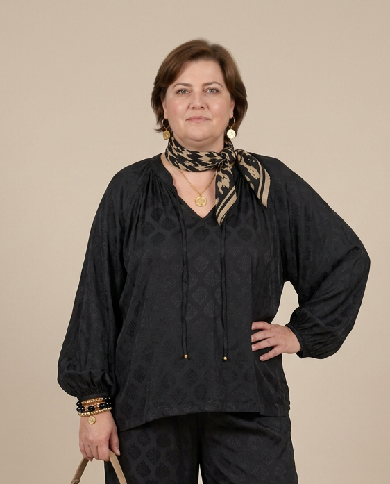 Zwarte Blouse Met Ton-sur-Ton Print
