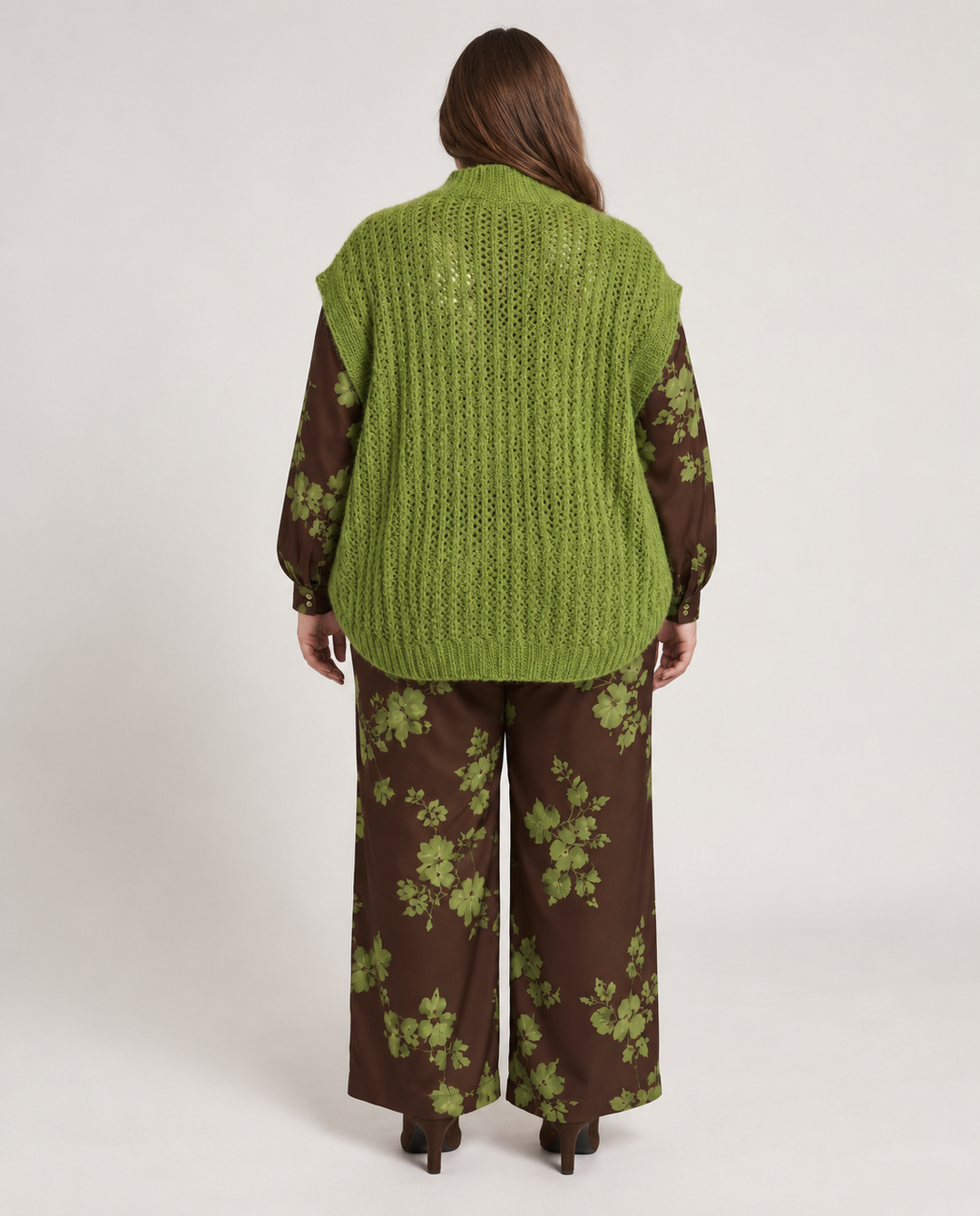 Olijfgroene Alpaca Cardigan met Opstaande Kraag