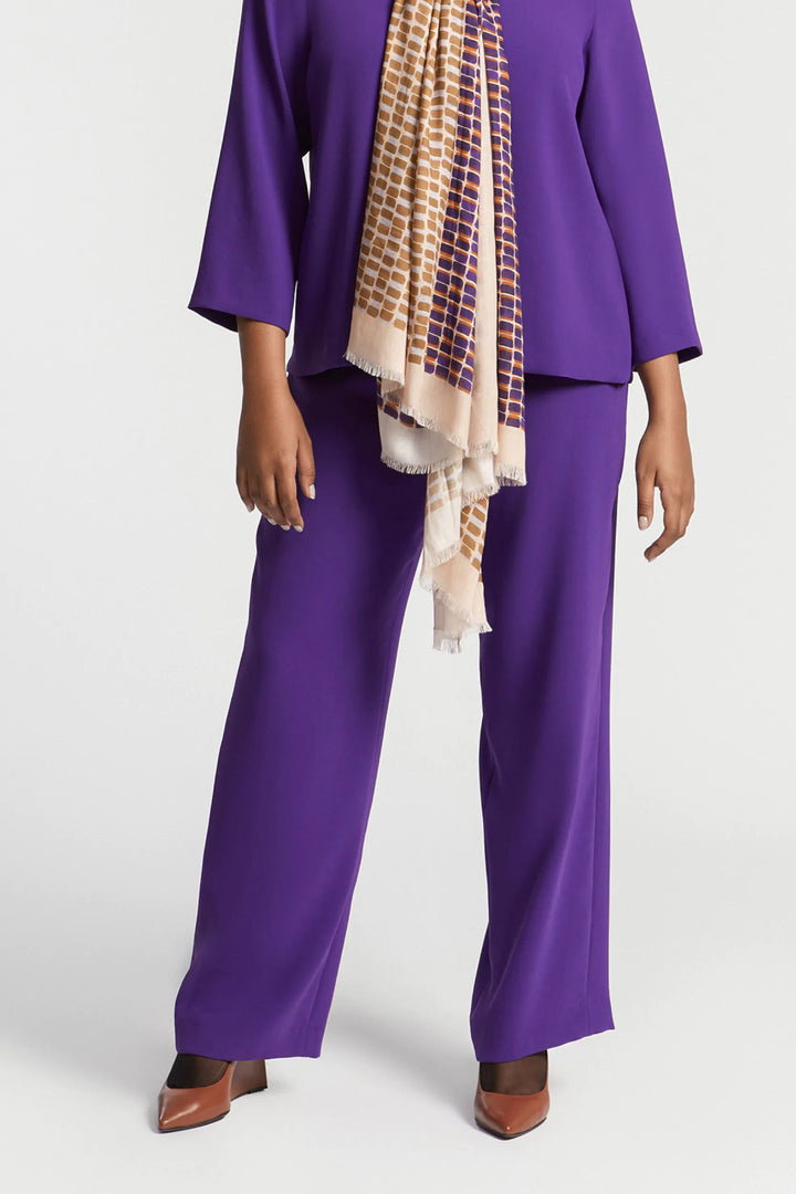 broek van soepele crêpe in vibrant violet