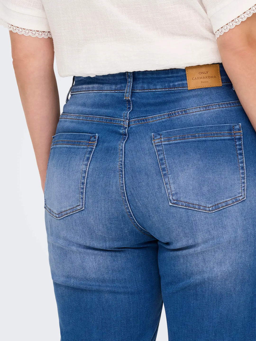 Trendy Straight Jeans In Mediumblauw Denim