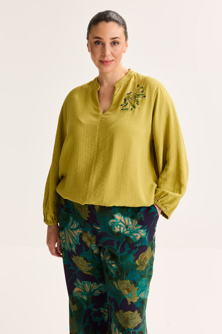 Wijde Blouse Met Stras borduurwerk