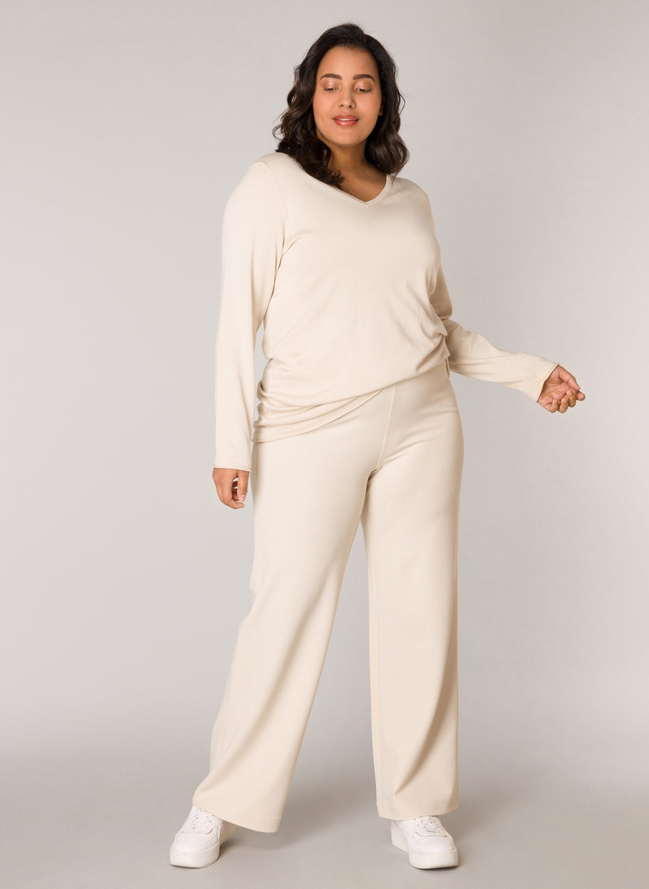 beige wijde broek met een elastische tailleband - base level curvy - - grote maten - dameskleding - kledingwinkel - herent - leuven