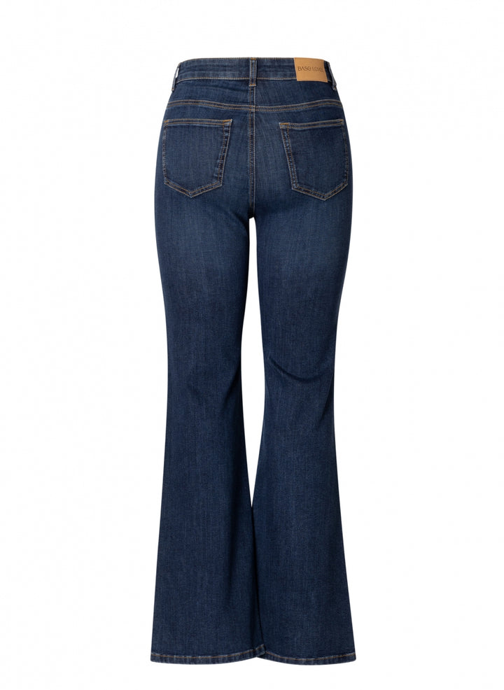 flared jeans mid blue - base level curvy - - grote maten - dameskleding - kledingwinkel - herent - leuven